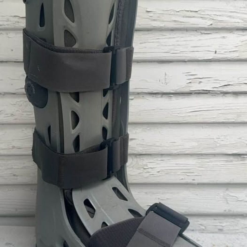 Heavy Duty Tall Strapped High Top Adjustable Support Stability Boot